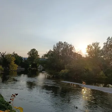 فيلة Blagaj Riverfront & Private Pool
